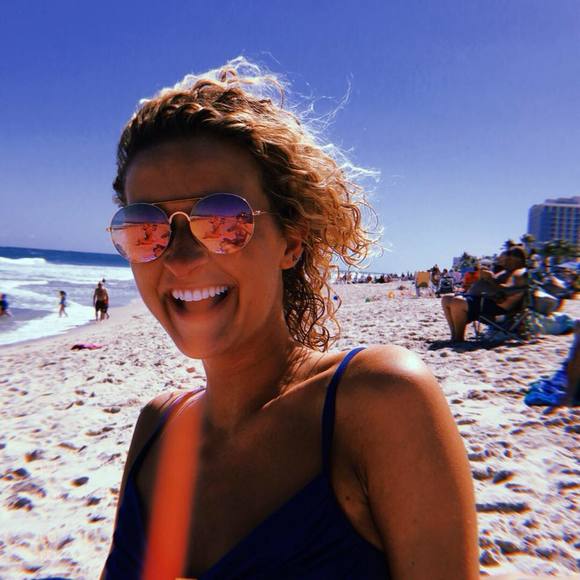 Meet your Posher, Ally - Picture 1 of 1